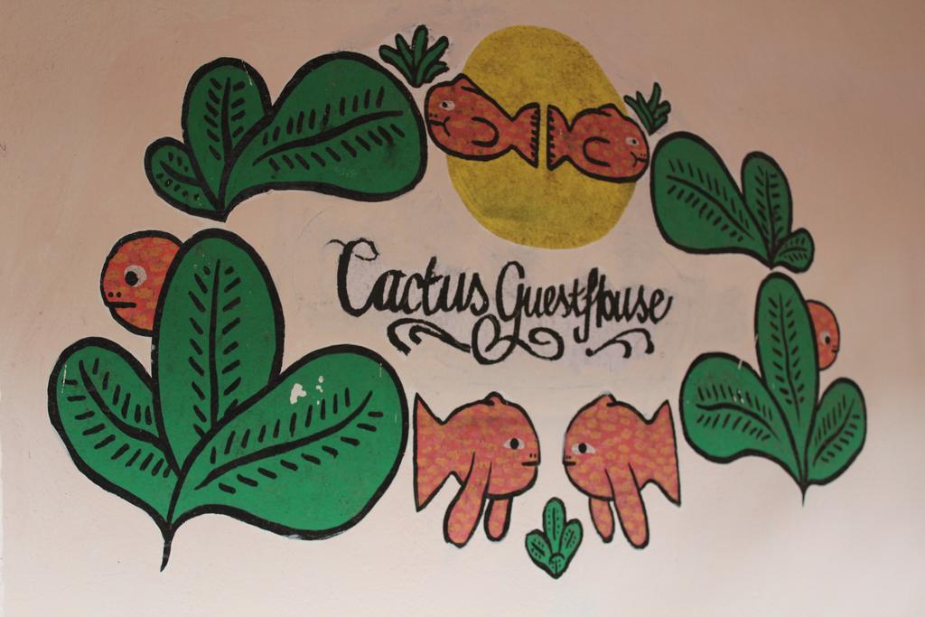 Cactus Guesthouse Арамбол Екстериор снимка